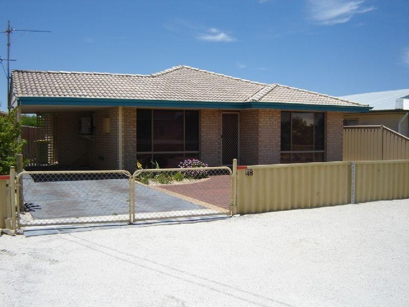 Unit 2, 48 Whitlock Corner, Jurien Bay WA 6516