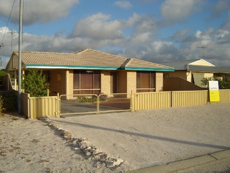 Unit 2, 48 Whitlock Corner, Jurien Bay WA 6516