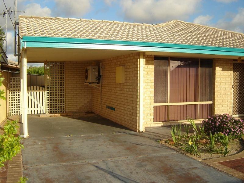Unit 2, 48 Whitlock Corner, Jurien Bay WA 6516