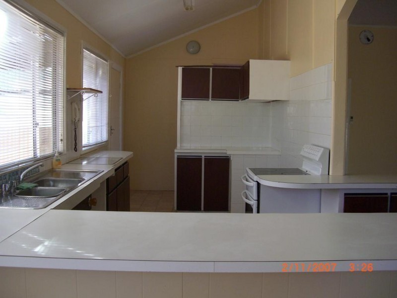 Lot 11, 6 Railway Avenue, Carnamah WA 6517