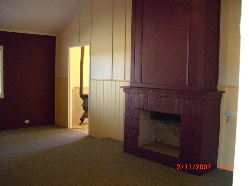 Lot 11, 6 Railway Avenue, Carnamah WA 6517