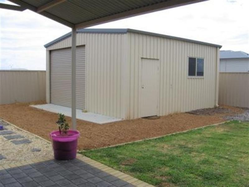 13 Hamelin Avenue, Jurien Bay WA 6516
