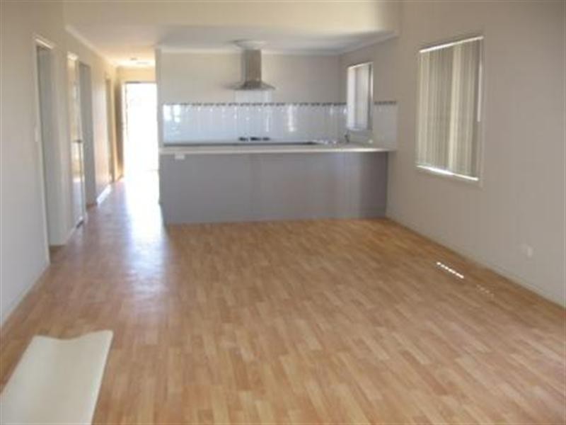 4 Pamplona Crescent, Cervantes WA 6511