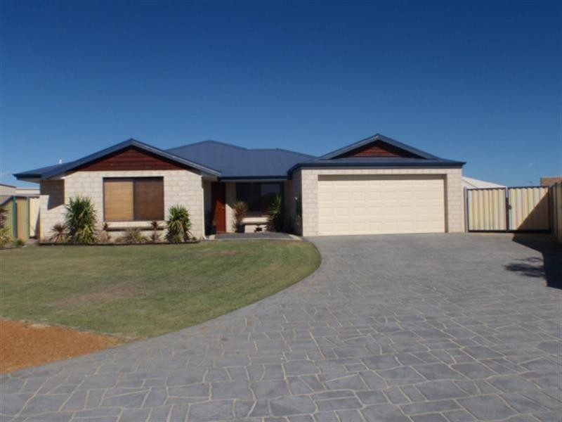 9 Proton Place, Jurien Bay WA 6516