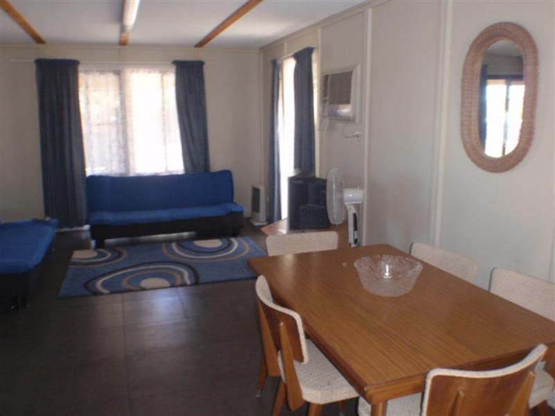 10 Elizabeth Way, Jurien Bay WA 6516