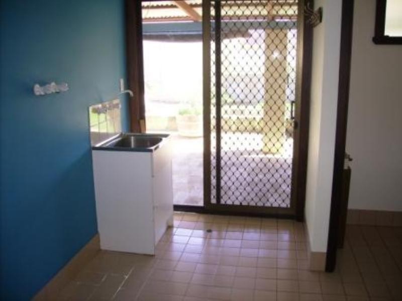 9 Tuart Street, Leeman WA 6514