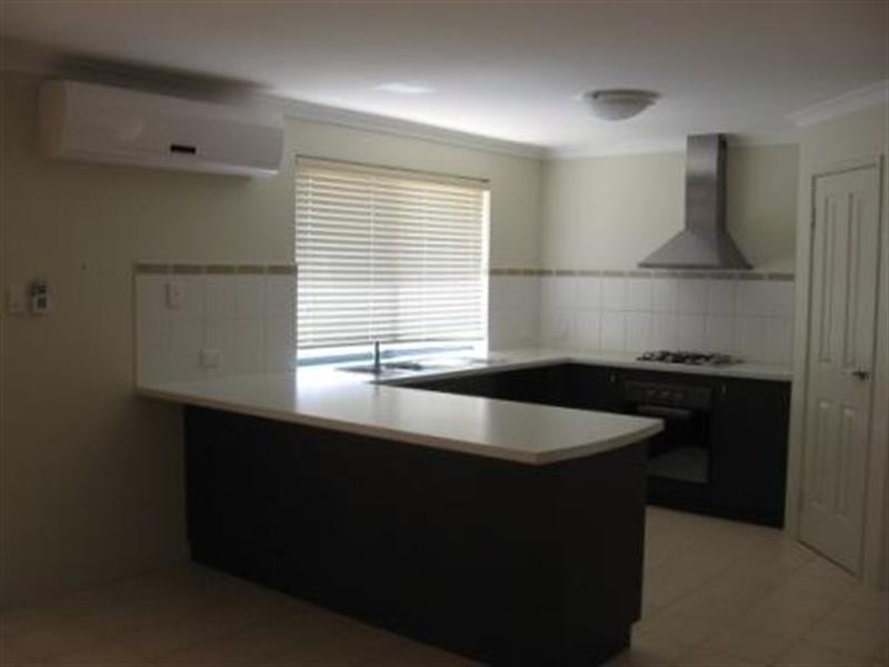 57 Middleton Boulevard, Jurien Bay WA 6516