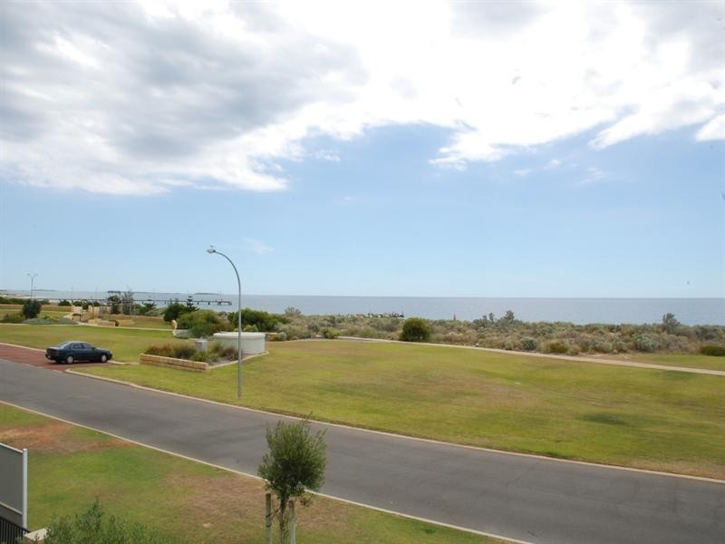 Lot 32, 11 Heaton Street, Jurien Bay WA 6516