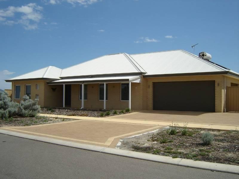Lot 712, 14 Crusoe Crescent, Jurien Bay WA 6516