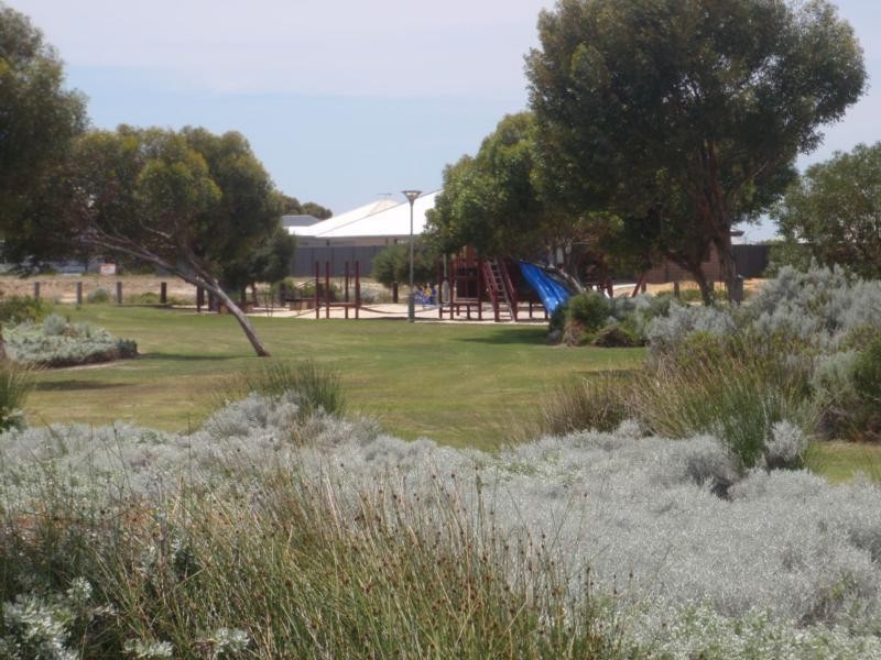 Lot 450, 4 Nemcia Way, Jurien Bay WA 6516