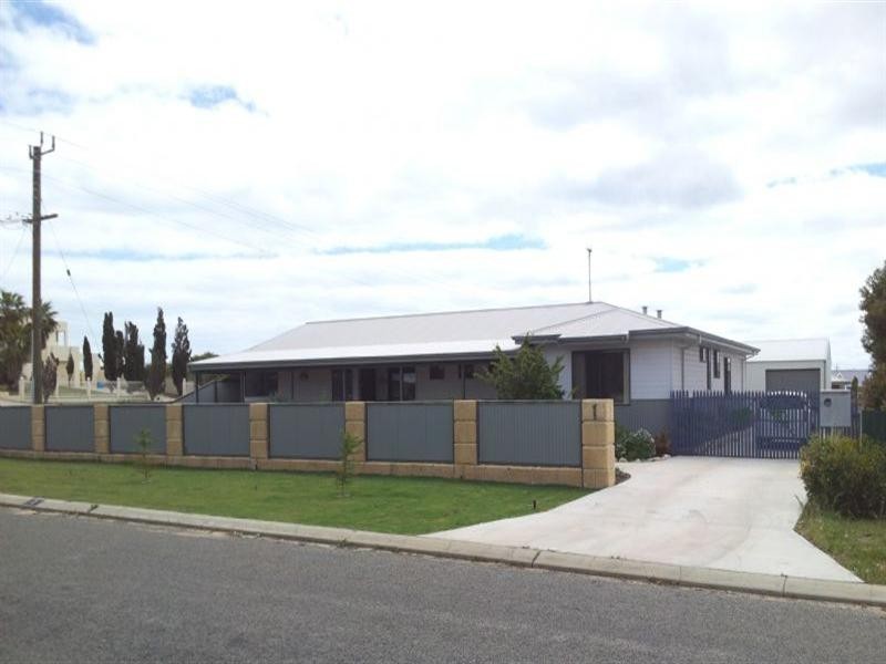 Lot 526, 1 Hunter Crescent, Green Head WA 6514