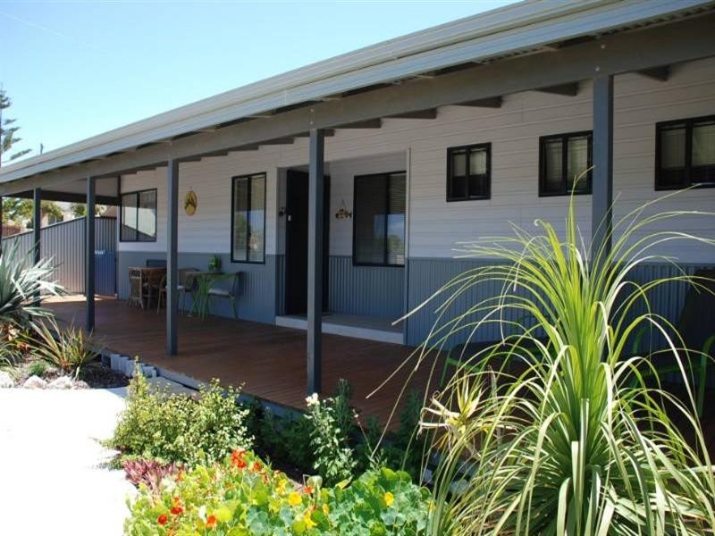 Lot 526, 1 Hunter Crescent, Green Head WA 6514