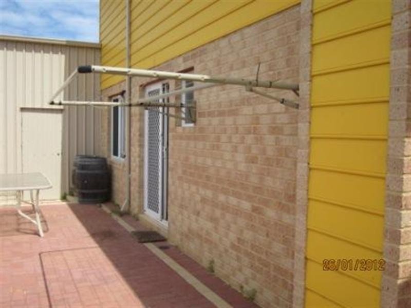 1/9 Acacia Way, Jurien Bay WA 6516