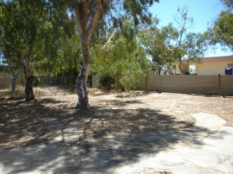 Lot 242, 10 Nairn Street, Eneabba WA 6518