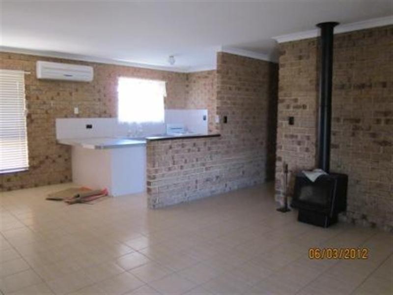 2 Shelley Cove, Jurien Bay WA 6516