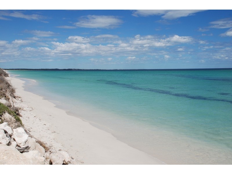 L965 Cnr Beachridge Dr and Matilda Bend, Jurien Bay WA 6516
