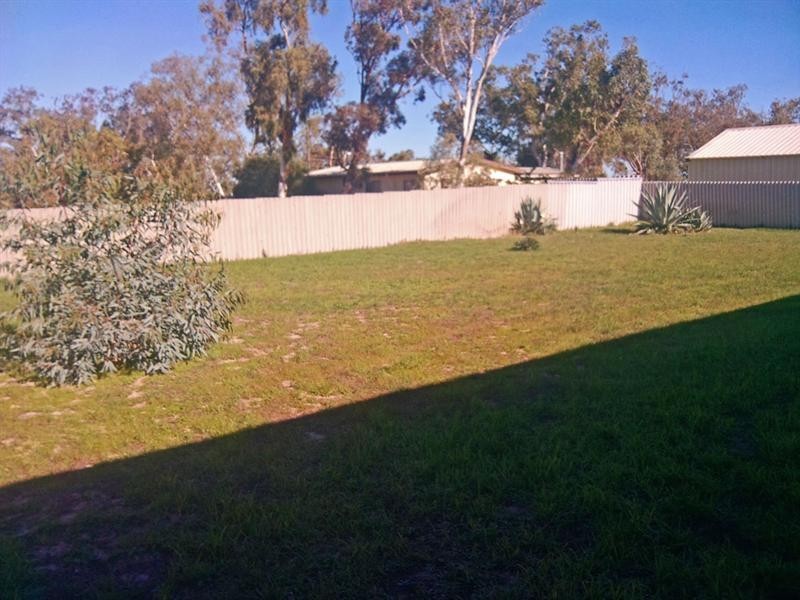 10 Cooper Street, Eneabba WA 6518