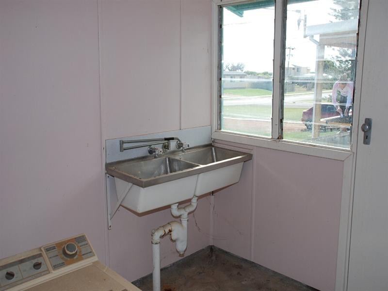 24 Catalonia Street, Cervantes WA 6511