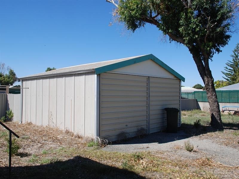 24 Catalonia Street, Cervantes WA 6511