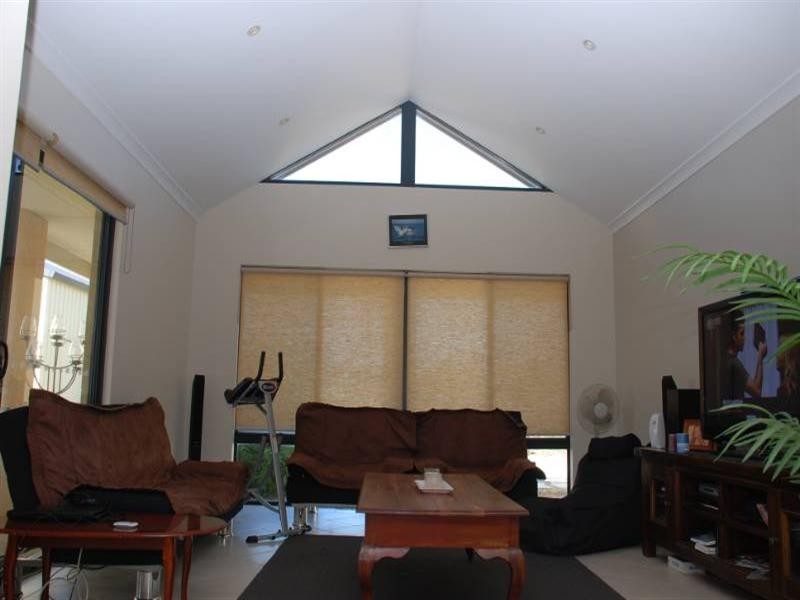 Lot 696, 7 Parakeet Bend, Jurien Bay WA 6516