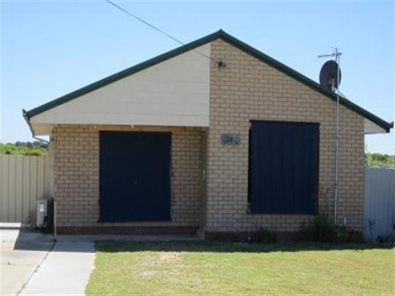 19 B Ward Street, Jurien Bay WA 6516