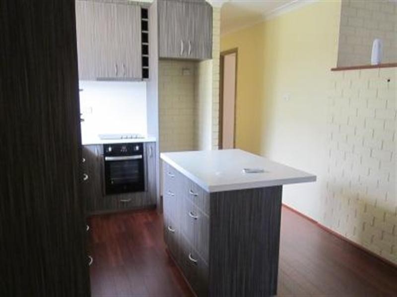 19 B Ward Street, Jurien Bay WA 6516