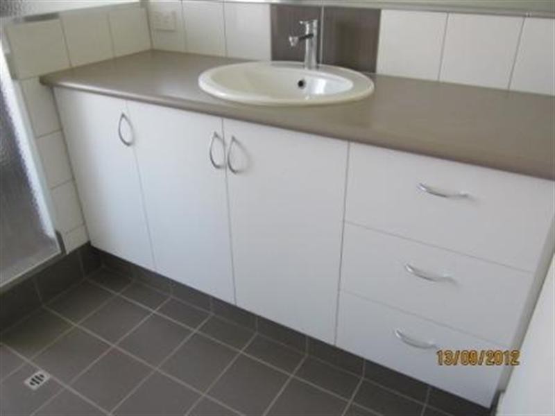 9 Bremer Parade, Jurien Bay WA 6516