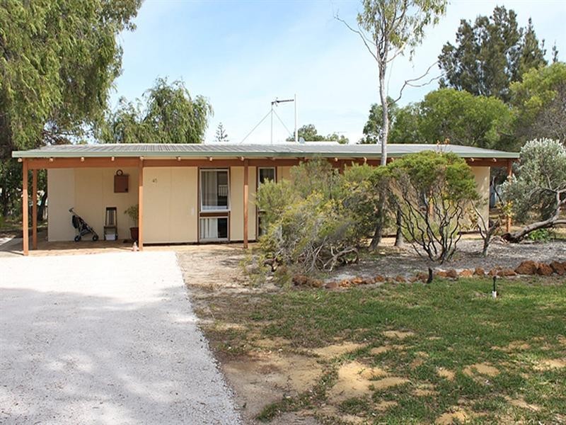 46 Whitfield Road, Jurien Bay WA 6516