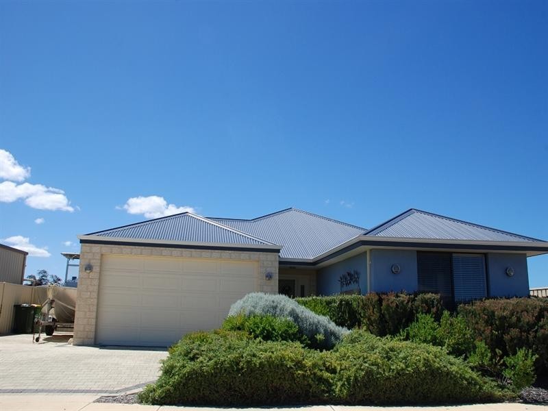 Lot 709, 13 Parakeet Bend, Jurien Bay WA 6516