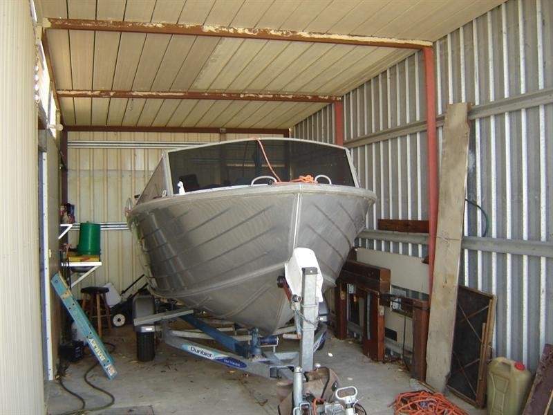 1 McGowan Place, Eneabba WA 6518