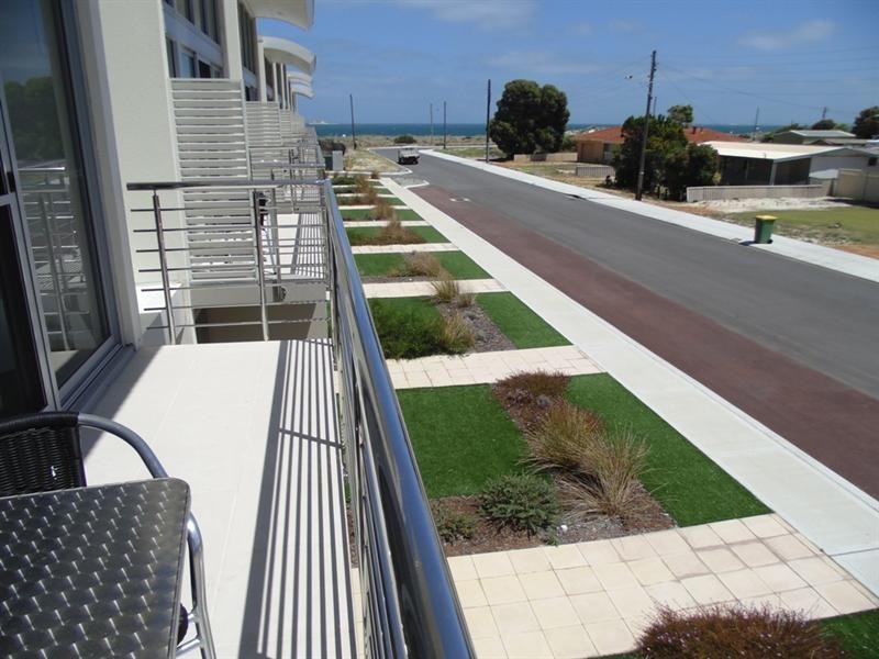 Apt 21, 23 Dalton Street, Jurien Bay WA 6516