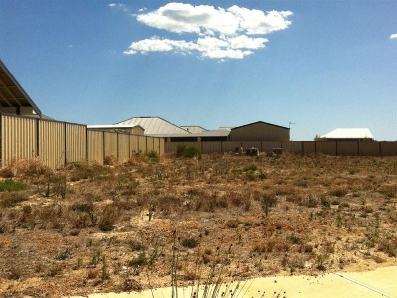 Lot 1191, 12 Moonlight Crescent, Jurien Bay WA 6516
