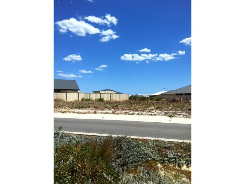 Lot 1191, 12 Moonlight Crescent, Jurien Bay WA 6516