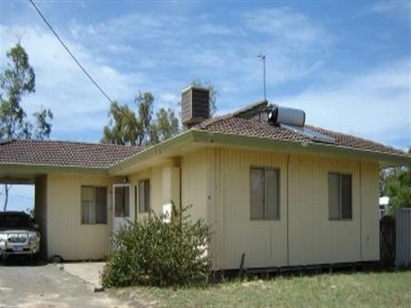 10 Cooper Street, Eneabba WA 6518