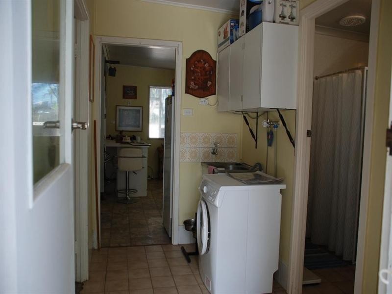 9 Spencer Street, Leeman WA 6514