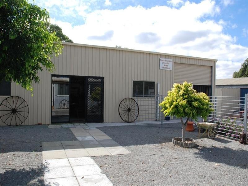 9 Spencer Street, Leeman WA 6514