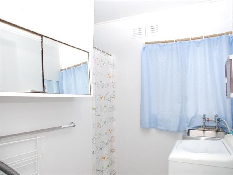 9 Shingle Avenue, Jurien Bay WA 6516