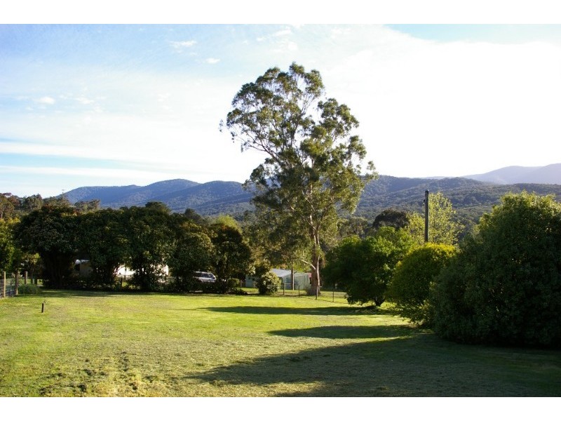 32 Tarranna Grove, Healesville VIC 3777