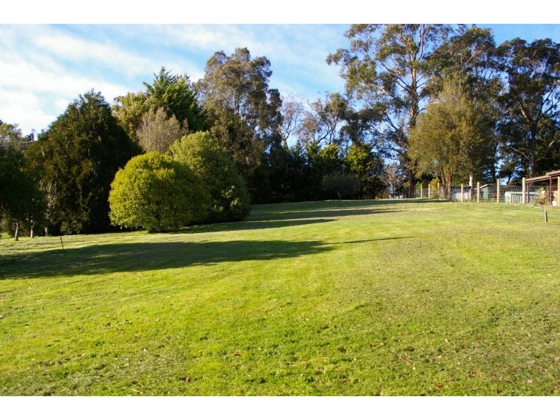 32 Tarranna Grove, Healesville VIC 3777