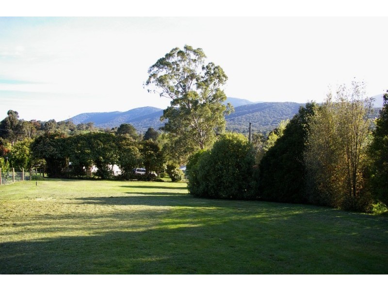32 Tarranna Grove, Healesville VIC 3777