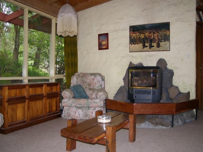 6 Margaret Road, Healesville VIC 3777