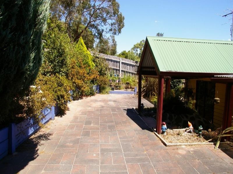 14 Edward Street, Healesville VIC 3777