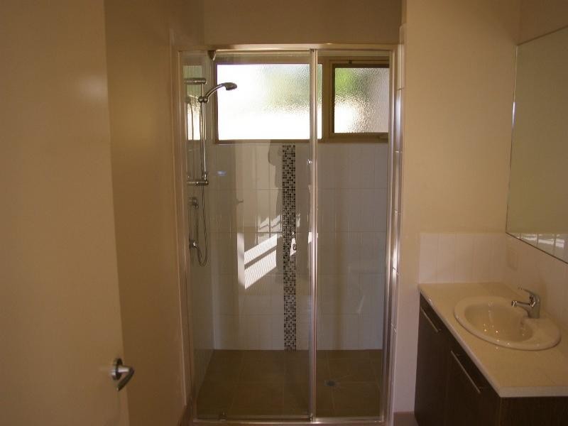 2/49 Albert Hill Road, Lilydale VIC 3140