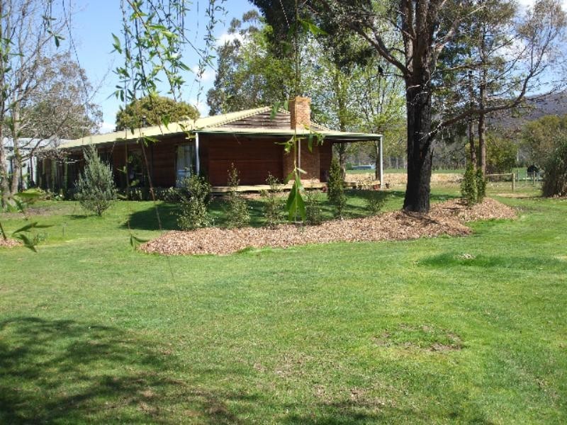 Buxton VIC 3711