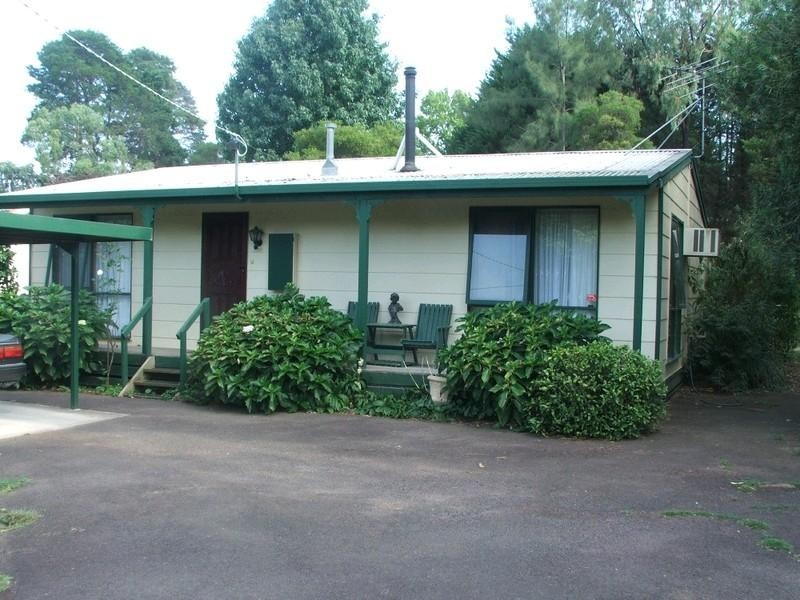 13 Lalors Road, Healesville VIC 3777