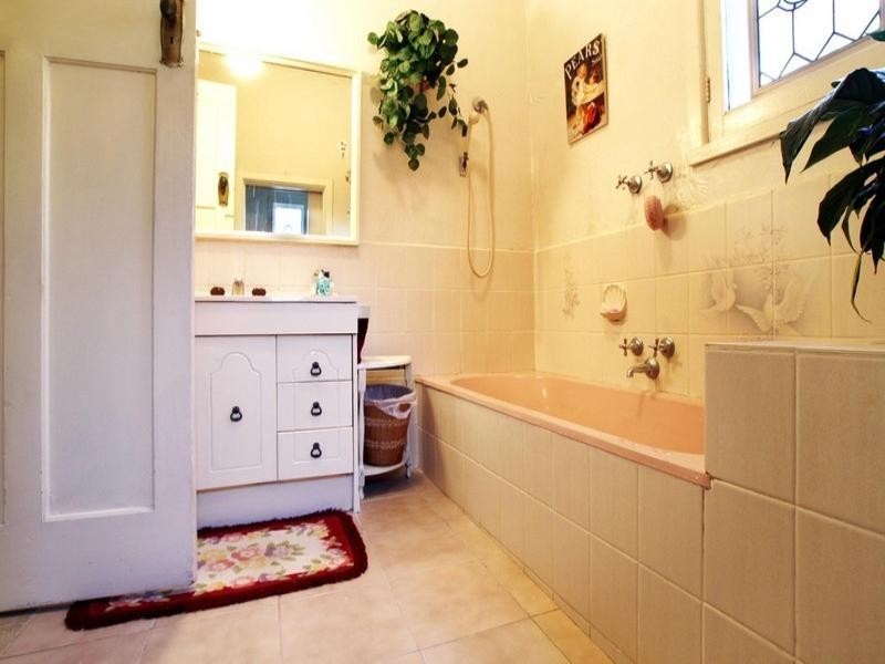 4 Healesville-Yarra Glen Road, Healesville VIC 3777