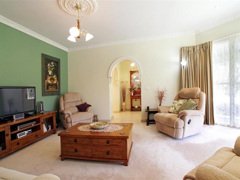 115 Wallace Parade, Healesville VIC 3777