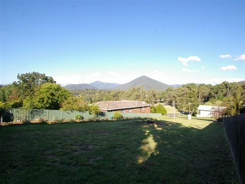 11 Cornish Road, Healesville VIC 3777