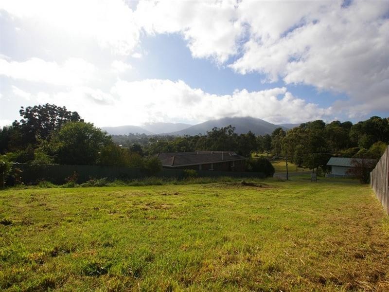 11 Cornish Road, Healesville VIC 3777