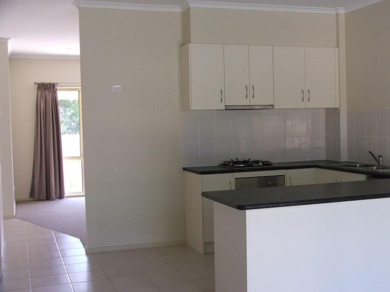 3/7 Elamo Road, Healesville VIC 3777